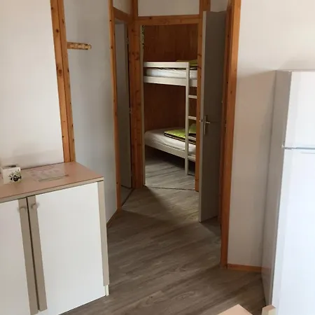 Val Saint Jean Parque de Campismo Mauriac (Cantal)